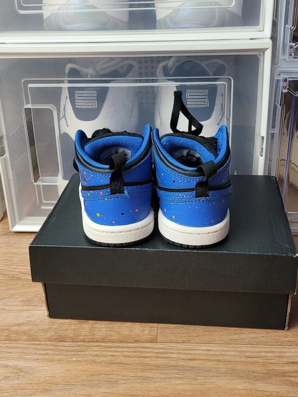 Nike Air Jordan 1 Mid 2018 Royal Paint Splatter Youth Kids 640735-048 Size 6c